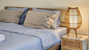 2 bedrooms, iron/ironing board, Internet, bed sheets - [NEW] Be Cozy Silom 2B 1-min to BTS & MRT (Bang Rak)