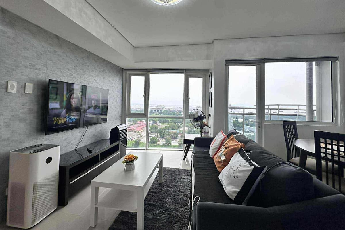 Appart'hôtel Familial, 1 chambre, accès piscine, en bord de piscine | Salle de séjour