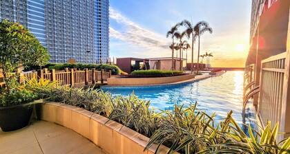 Breeze Residences Condos