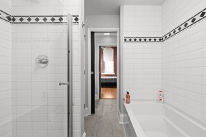 Shower, hair dryer, towels, shampoo - Two Story Penthouse - Walk to the Convention Ctr (Indianapolis)