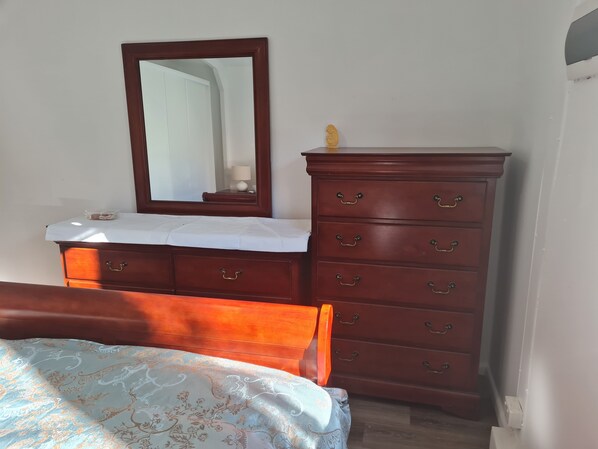 1 Schlafzimmer, Schreibtisch, kostenloses WLAN, Bettwäsche