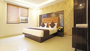 Double Room | WiFi (free) - Hotel D Nexus (New Delhi)