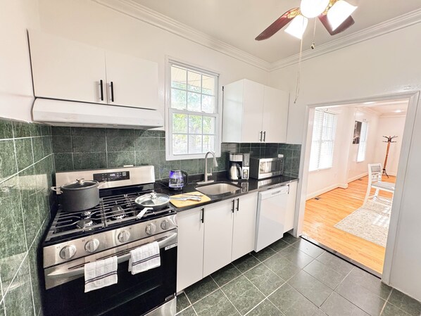 Microwave, oven, stovetop, dishwasher