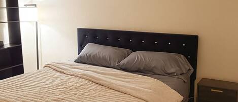 1 soveværelse, strygejern/strygebræt, Wi-Fi, sengetøj