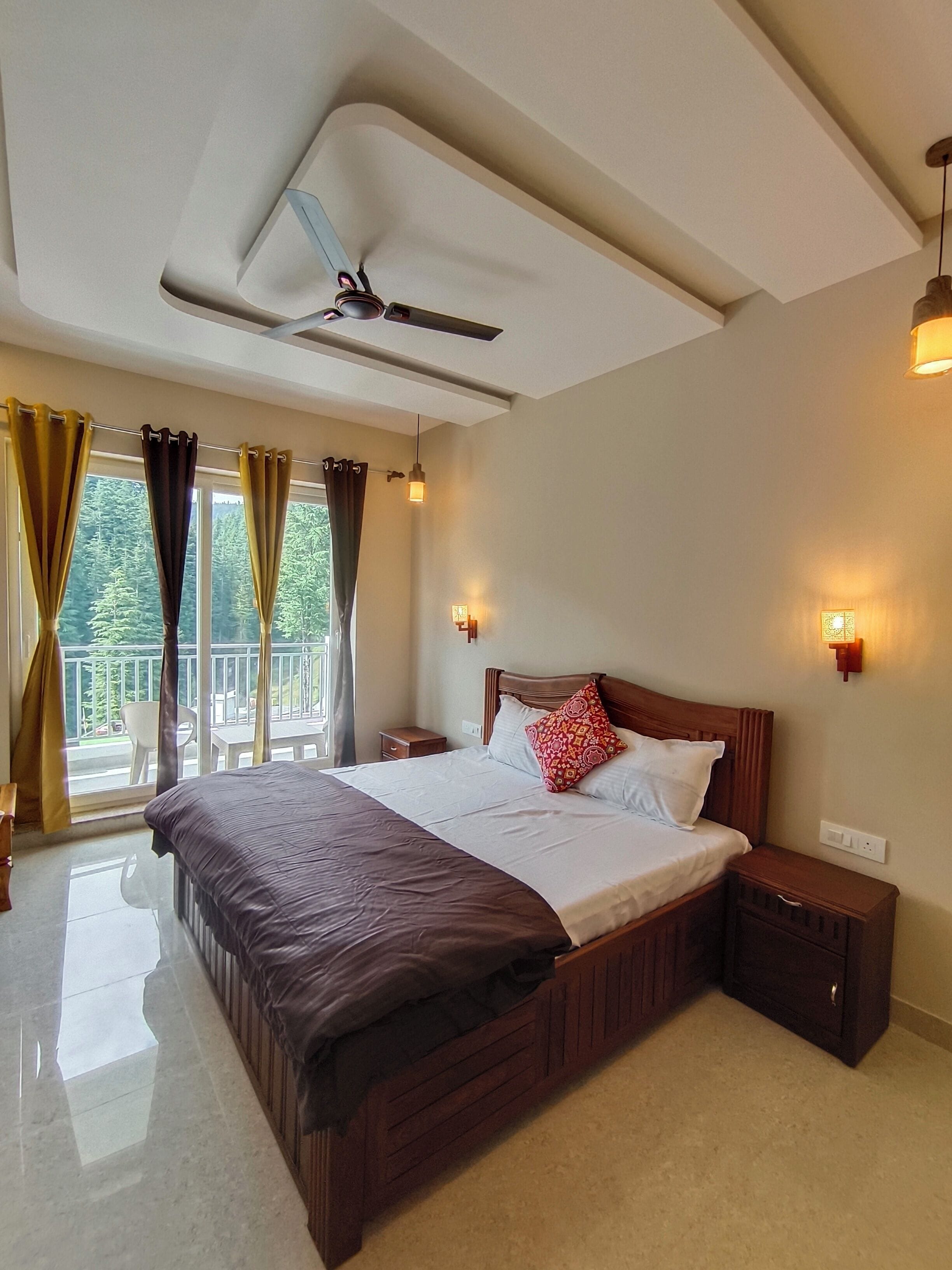 家庭雙人房, 陽台 | 客房內保險箱、筆電工作空間、遮光布/窗簾、隔音