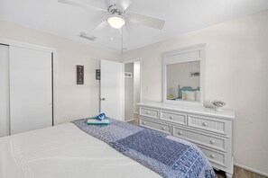 2 bedrooms, desk, iron/ironing board, travel cot
