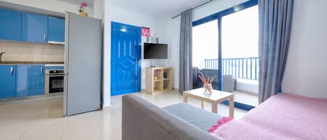 2 chambres, fer et planche à repasser, lit parapluie, Wi-Fi gratuit