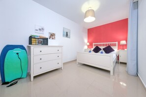 2 bedrooms, desk, iron/ironing board, travel cot