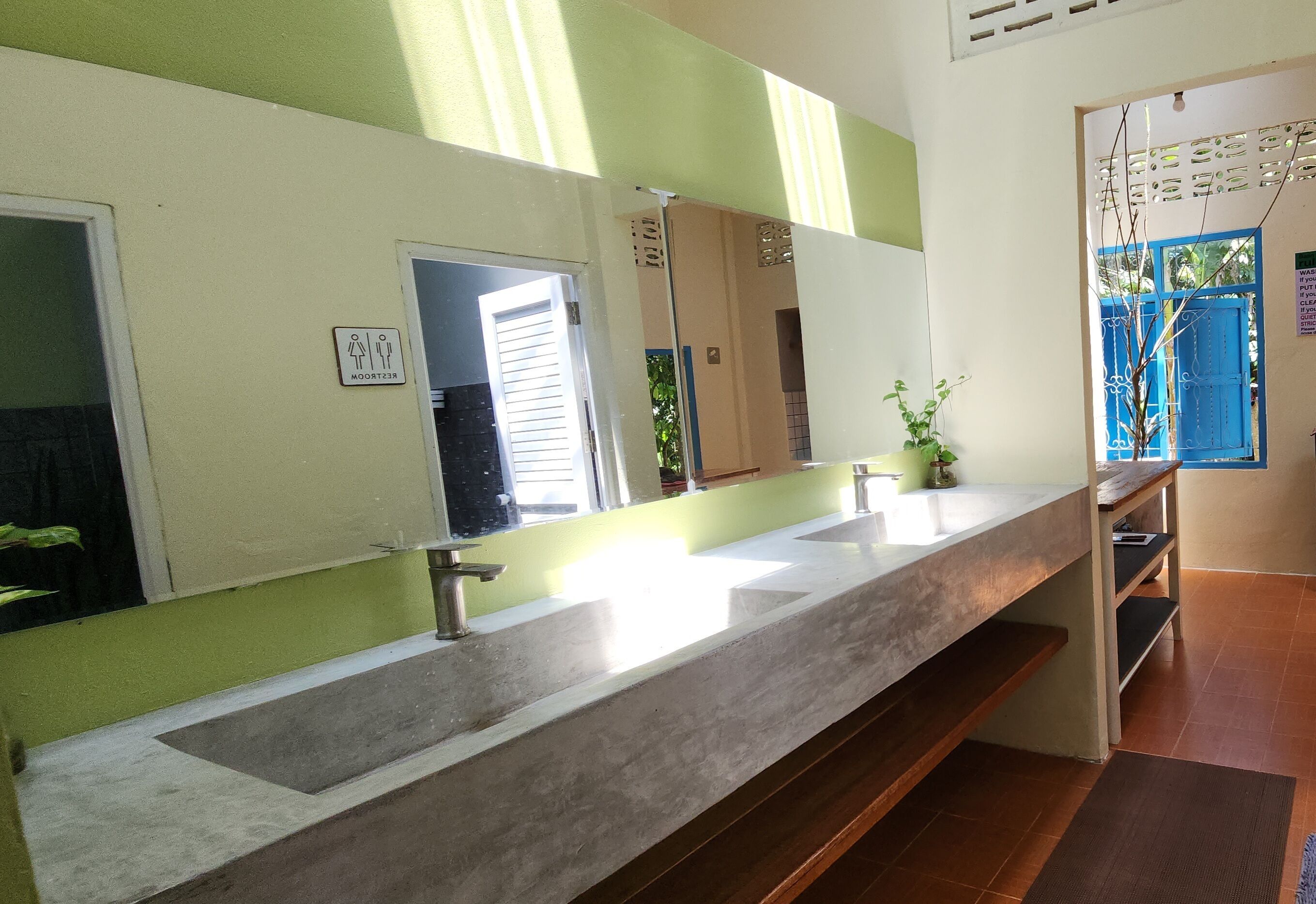 Gemeenschappelijke badkamer