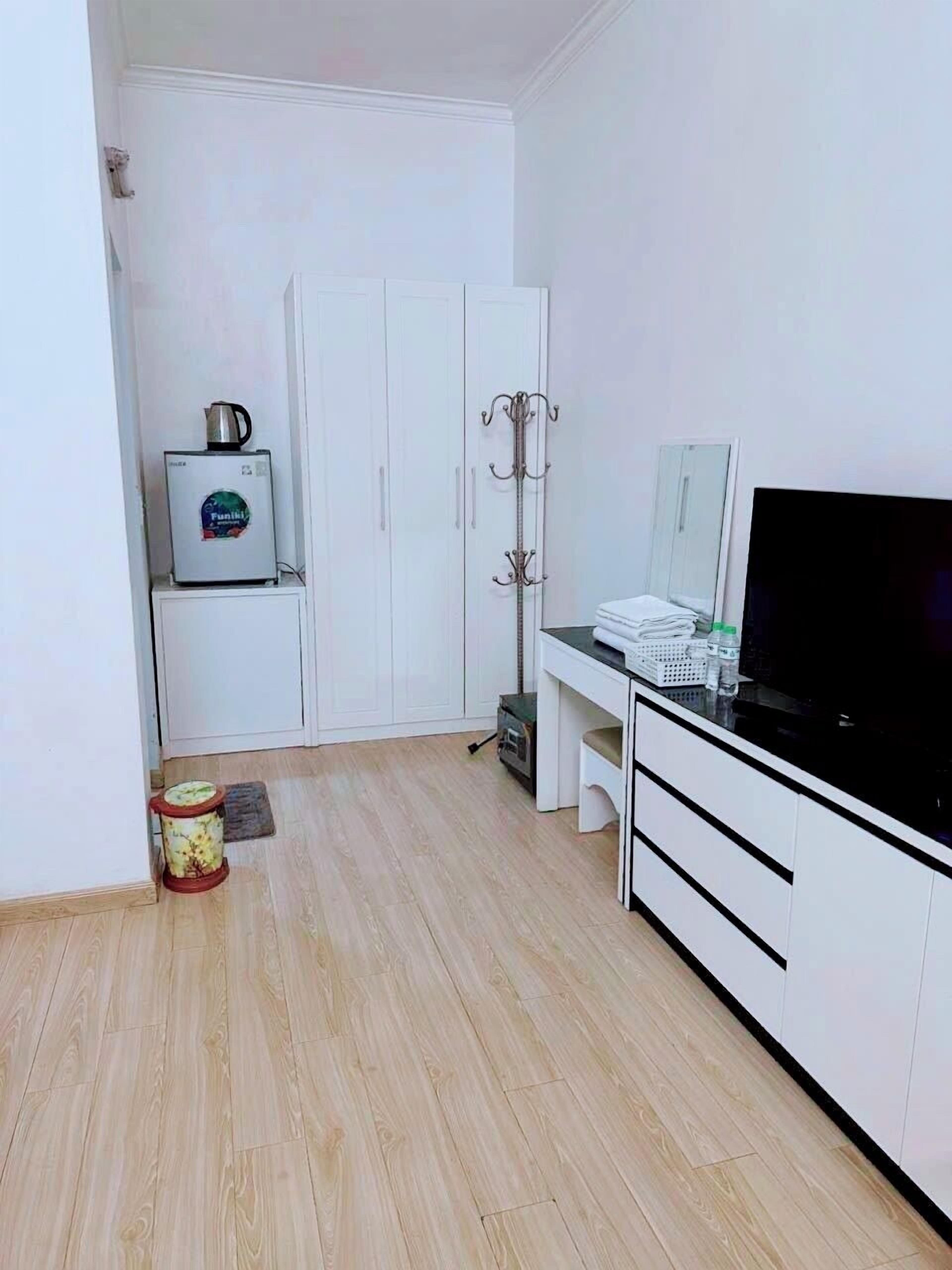 高级单人房 | 办公桌、免费 WiFi、床单