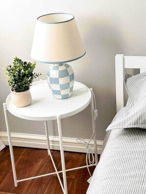 4 dormitorios, tabla de planchar con plancha, wifi gratis y ropa de cama