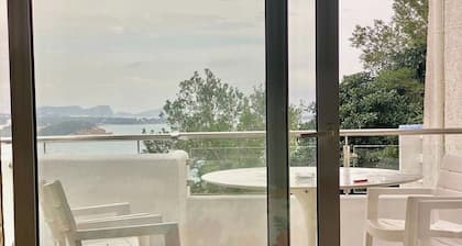 Ibiza beautiful beach House breathtaking seaviews 8mn walk to the Beach