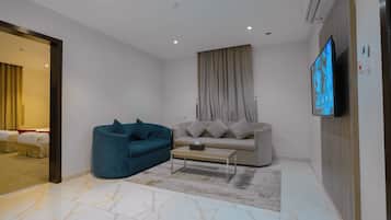 Family Apartment | Laptop workspace, blackout curtains, soundproofing, iron/ironing board