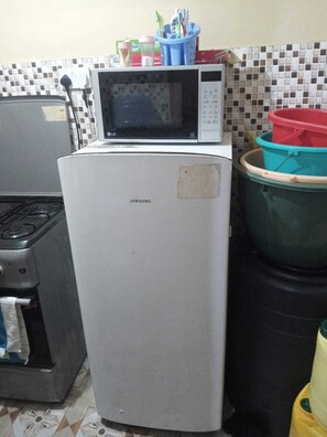 Fridge