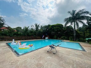 Piscina all'aperto