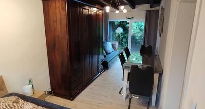 Ruhig gelegene kleinere Doppelhaushälfte in Stadtkernnähe, das Bad ist ein Traum