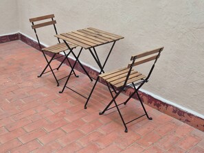 Gemeinsamer Schlafsaal, 1 Schlafzimmer, barrierefrei, Balkon | Unterkunftsgelände