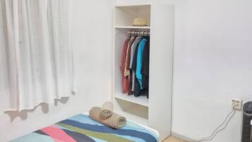 Shared Dormitory, 1 Bedroom, Accessible, Balcony | 1 bedroom