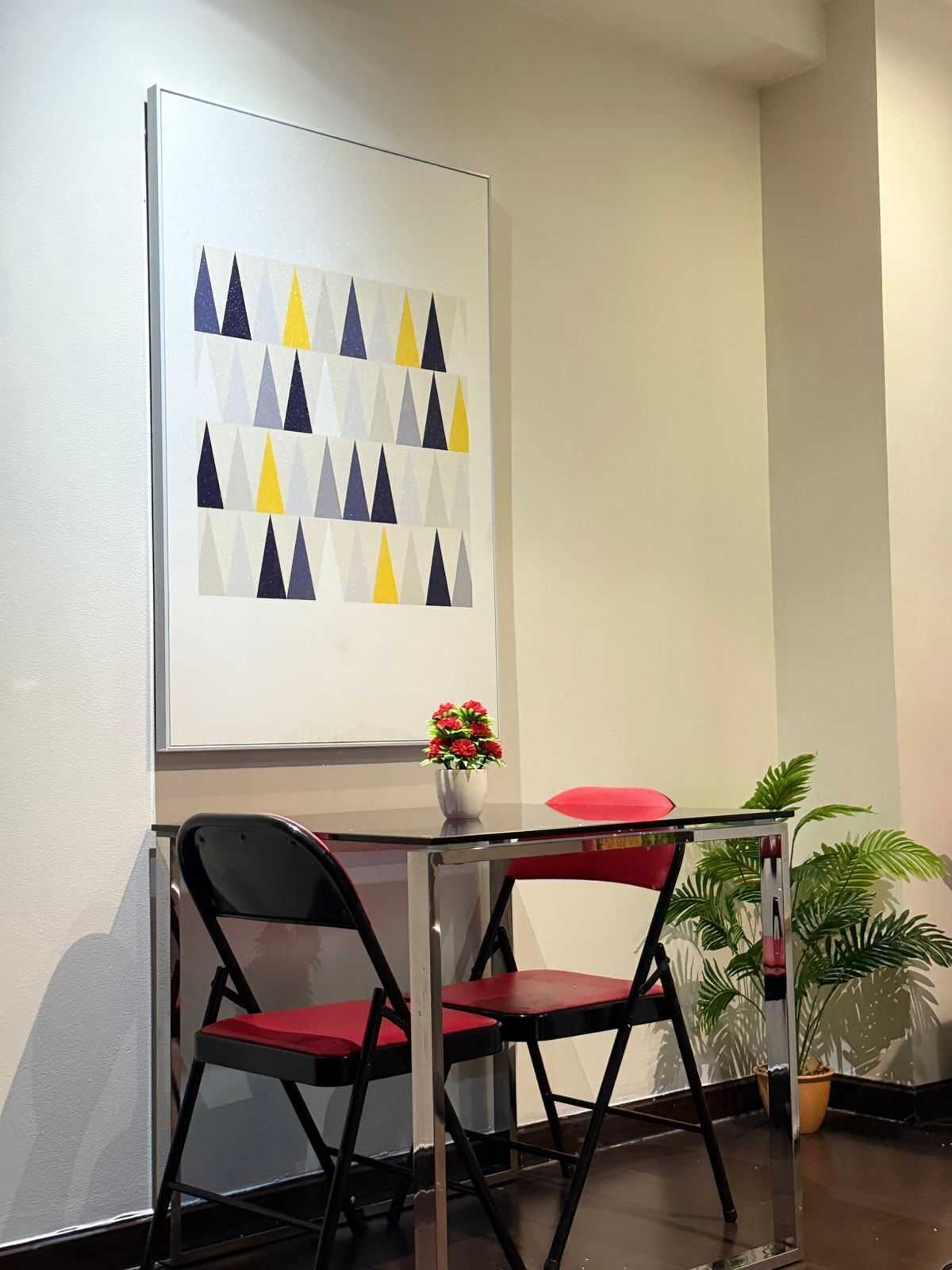 Economy Studio Suite | In-room dining