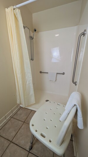 Deluxe Double Queen Accessibility Room | Desk, laptop workspace, free WiFi