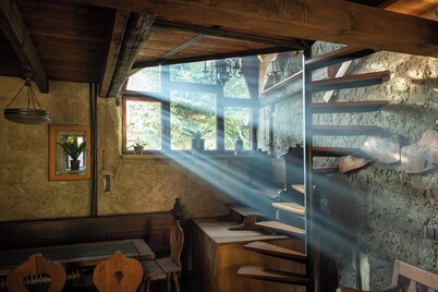 Exceptional old barn converted by an artist
