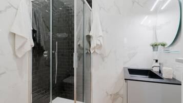 Dusche, Bidet