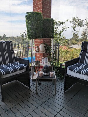 House, 5 Bedrooms, Smoking | Balcony