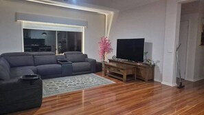 Casa, 5 habitaciones, para fumadores | Sala de estar