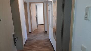 Deluxe Condo, Balcony, Garden View | Living area