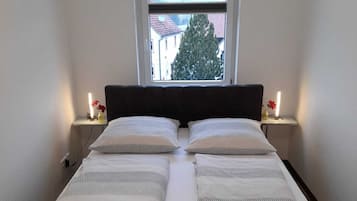 Condo luxo | Individualmente decorados, individualmente mobiliados, escrivaninha