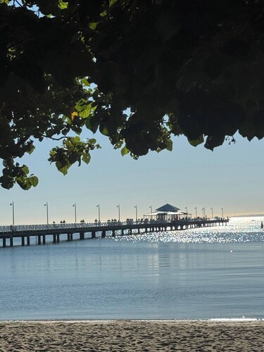 Room-room in a Beautiful Queenslander Ho