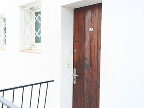 Exterior detail - VILLAS COSETTE Apartamento Marbella 31 2da línea a de mar, en Platja d'aro con wifi y AC portátil. (Platja d'Aro)