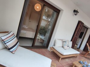 3 bedrooms, free WiFi, bed sheets - VILLAS COSETTE Apartamento Marbella 31 2da línea a de mar, en Platja d'aro con wifi y AC portátil. (Platja d'Aro)