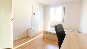 Apartment | 1 bedroom, bed sheets