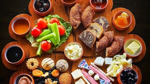 Free daily local cuisine breakfast - CRİMSON CAPPADOCİA (Avanos)