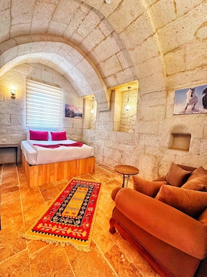 Family Room | Free WiFi