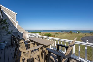 Property grounds - BAY Views/Community Pool - 1 Port Lewes (Lewes)