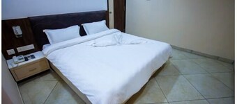 Twilight Inn
