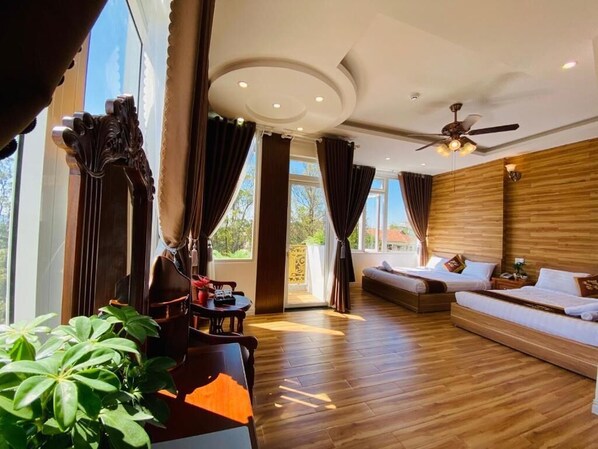Superior Room, Balcony, City View | Blackout curtains, iron/ironing board, free WiFi