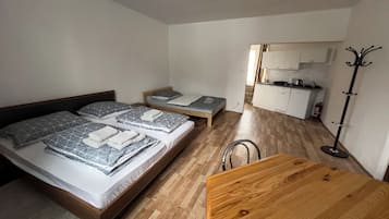 1 Schlafzimmer, WLAN, Bettwäsche