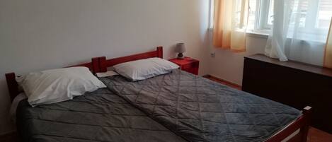 1 bedroom, iron/ironing board, Internet, bed sheets