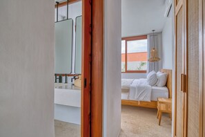 Villa, 2 Bedrooms, Private Pool | Free WiFi, bed sheets