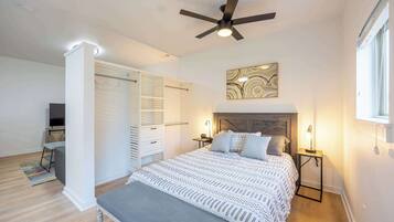 1 chambre, fer et planche à repasser, Wi-Fi, draps fournis