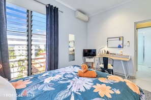 2 bedrooms, iron/ironing board, free WiFi, bed sheets
