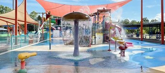 Anula Homestead | Pet friendly yard by Tropical BNB