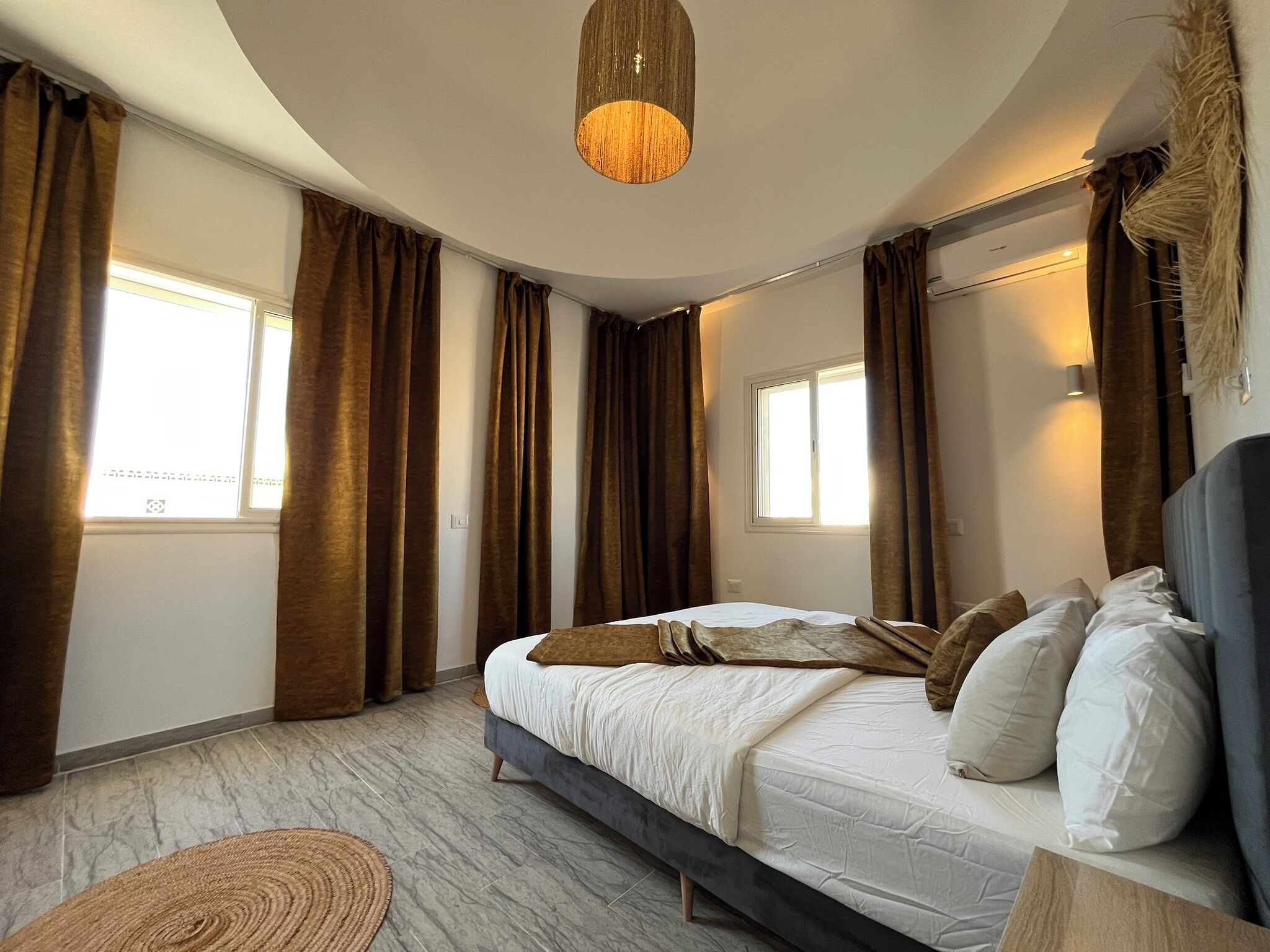 2 室のベッドルーム、インターネット、ベッドシーツ