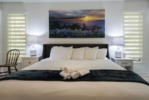 3 bedrooms, desk, iron/ironing board, WiFi