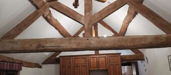 The Milking Parlour - Cottage within farm grounds