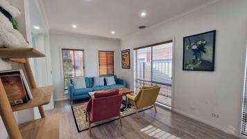 4 bedrooms, Internet