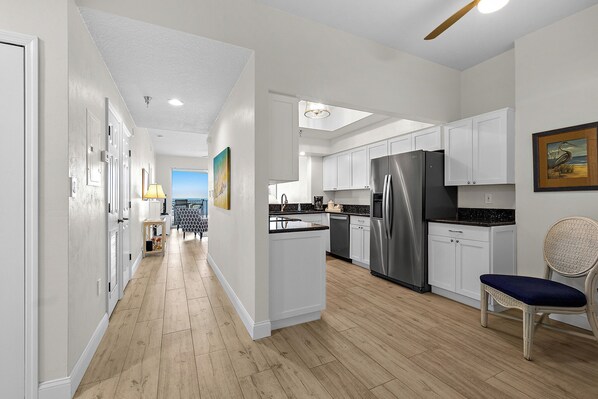 المنشأة من الداخل